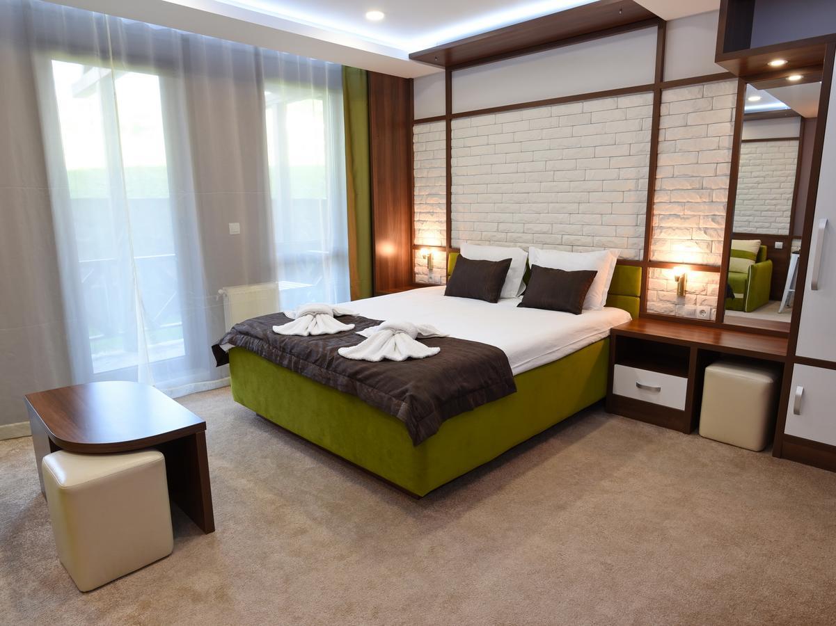 Green Life Boutique Apartments بانسكو المظهر الخارجي الصورة